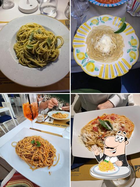 Spaghetti alla carbonara al Enjoy Bistrot