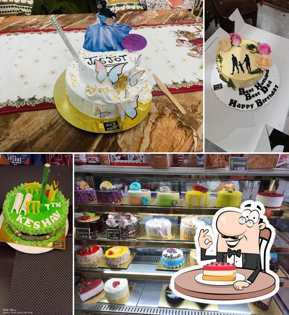 Cheesecake at Kanha Bakers