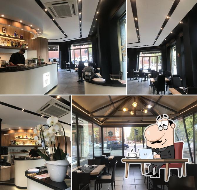 Gli interni di Noodles store