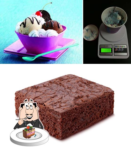 Chocolate cake at Baskin Robbins