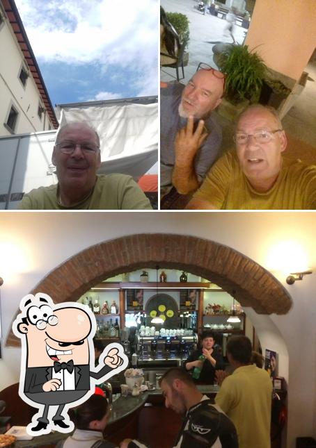 Dai un'occhiata agli interni di La Fonte