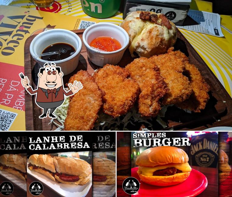 Platos en Garrafão Estúdio Bar
