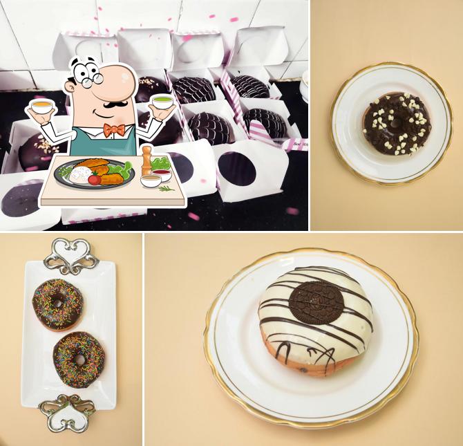 Meals at Donuts n dessert