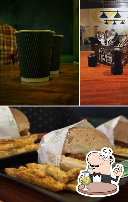 The image of drink and food at Play More Cafe