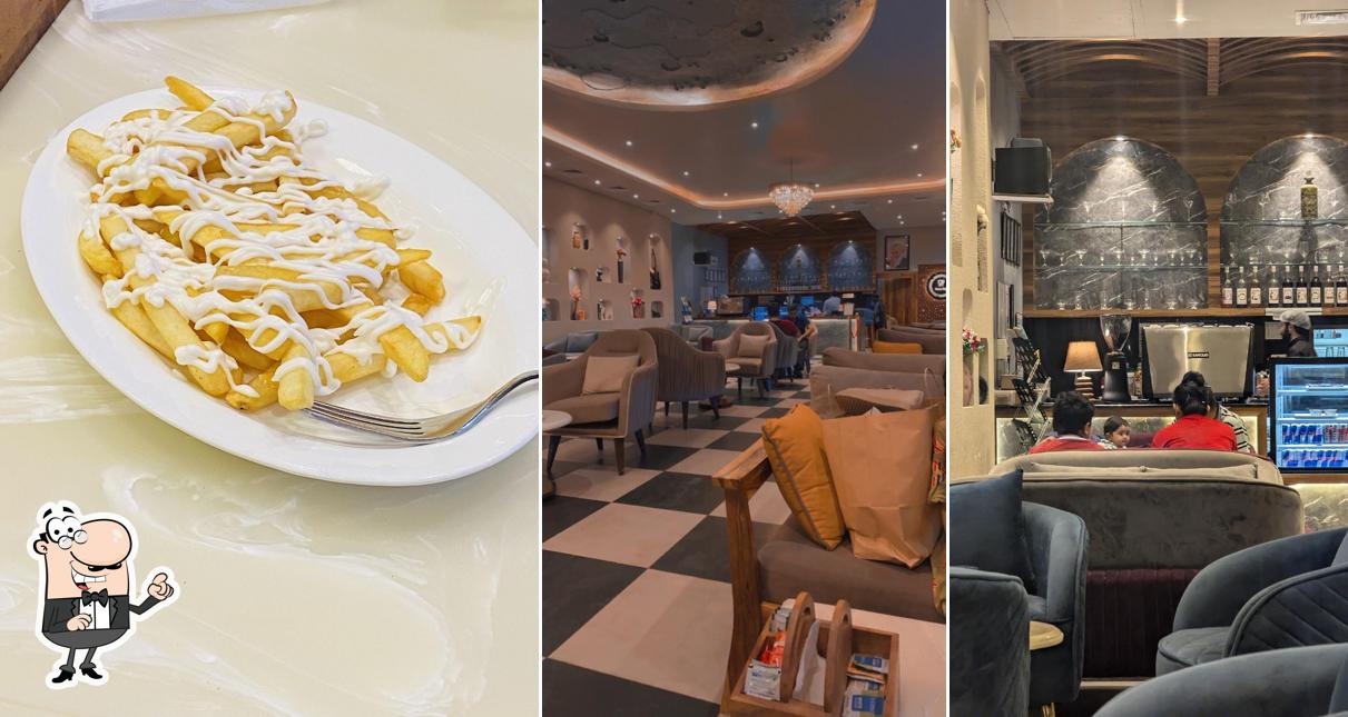 Shaina Cafe Shiv Chownk Ganganagar