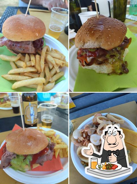 Panino con maiale stirato al SCOTADÈO - Fritto Nostrano a Quinto di Treviso