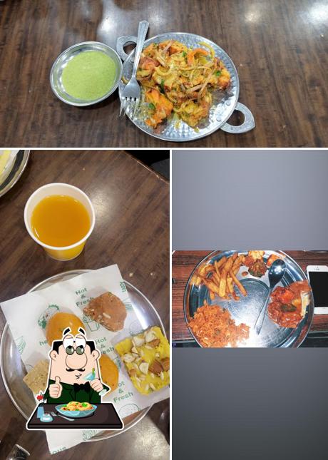 Food at Old Kundan Dhaba