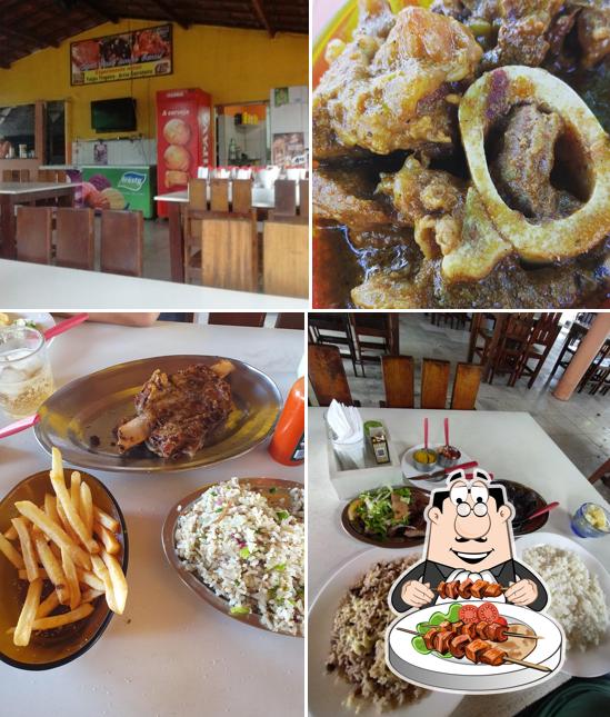Comida em Churrascaria O Clemilton