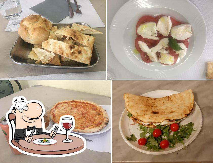 Cibo al Pizzeria L’oasi