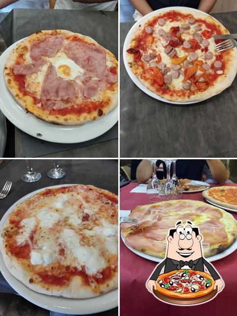 Ordina tra le molte varianti di pizza