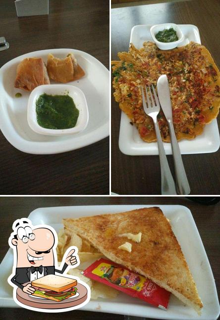 Grilled cheese sandwich at National Museum Cafeteria