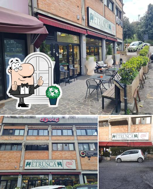 Gli esterni di Pasticceria Etrusca