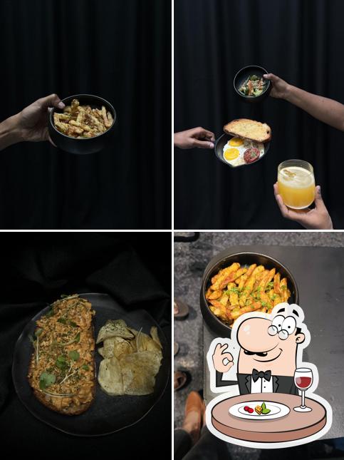 Food at Folkí