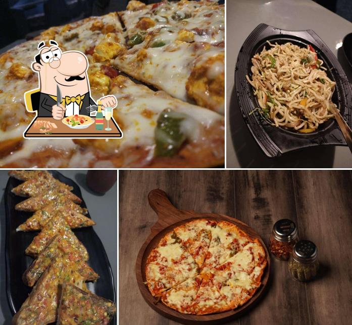 Pad thai at KICK CAFE