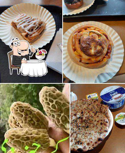 Cake Square Campus provides a variety of desserts