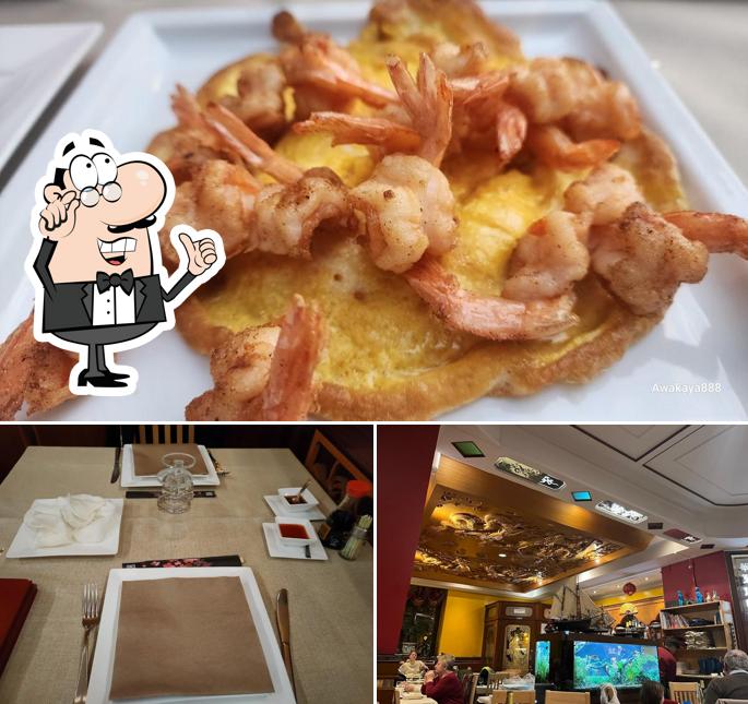 La immagine di interni e cibo da Ristorante Cinese Grande Shanghai