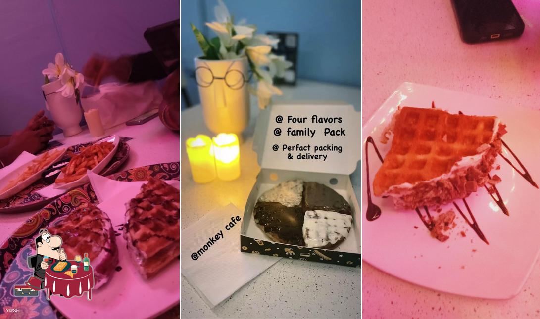 Waffles at Monkey café