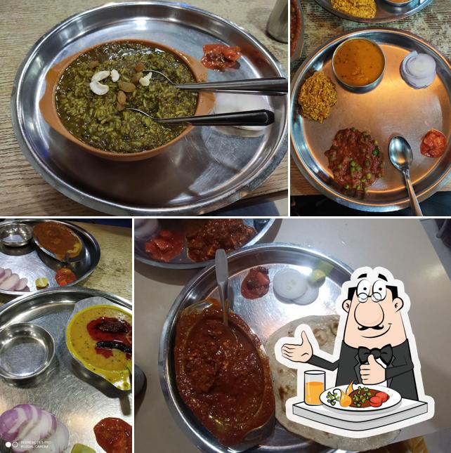 Meals at Bharat Bhuvan Hotel