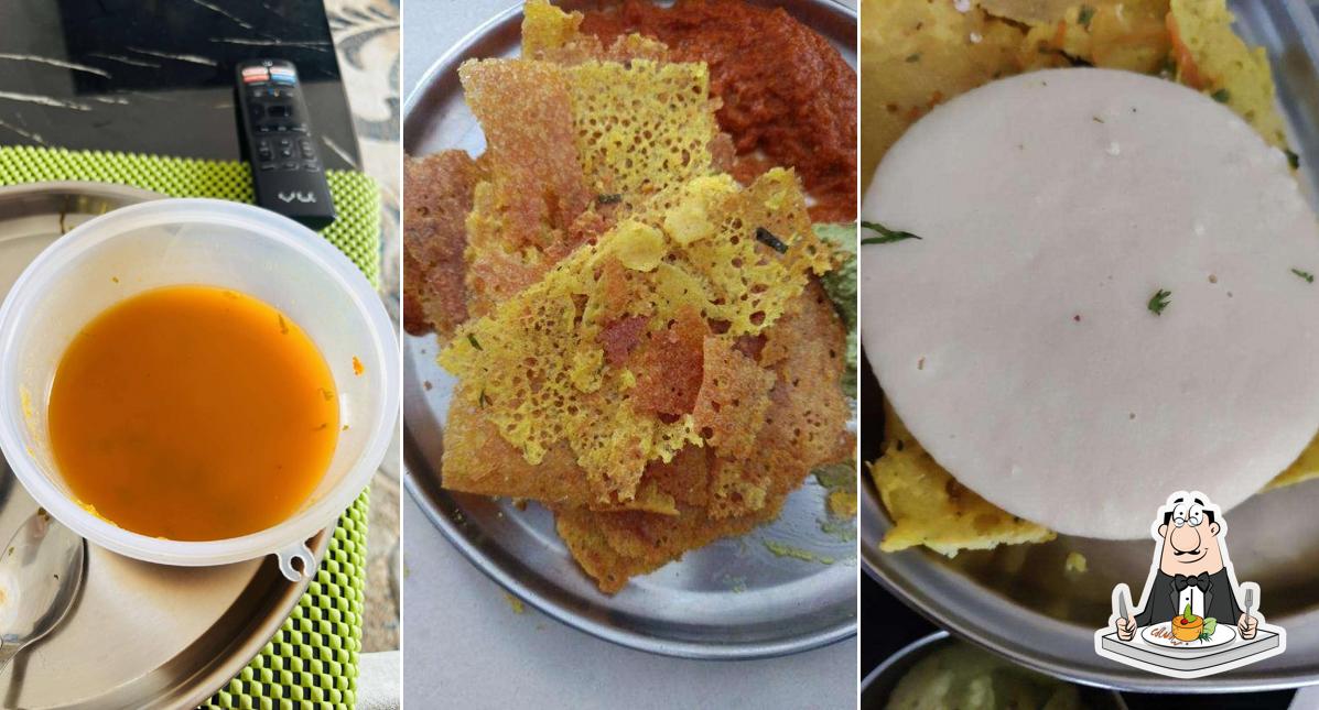 Food at GATTI CHUTNEY-KHARADI