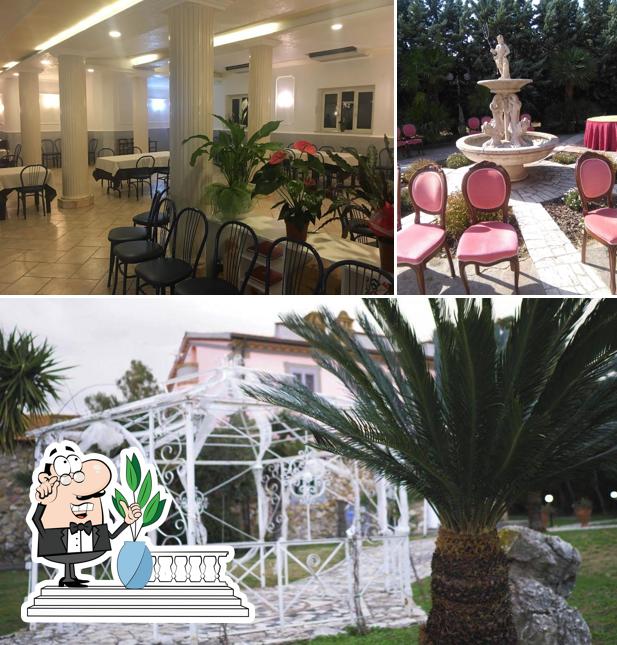 Puoi goderti l'aria fresca da seduto all'esterno di Ristorante La Locanda di Villa Rosy