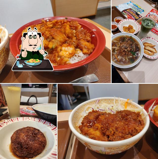 Food at Sukiya Tokyo Bowls