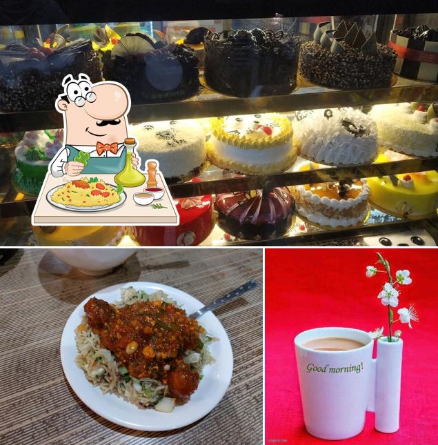 The photo of Raj Mahal Restaurant’s food and beverage