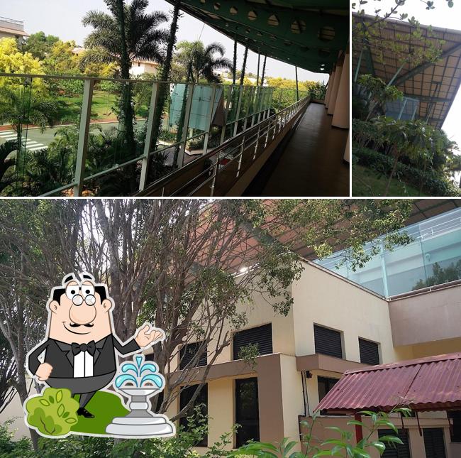 VISTA food court FC 2