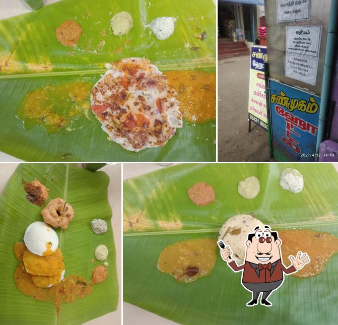 Food at Shanmugam Restaurant