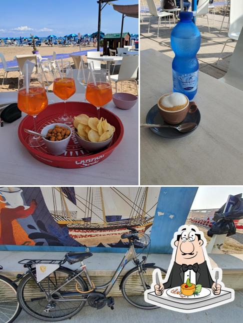 La immagine della cibo e esterno di Sisters - Stabilimento "Laguna Gradese"