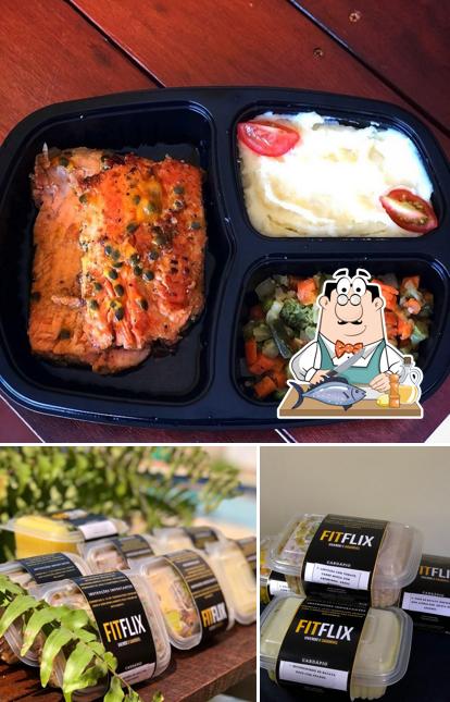 Salmão grelhado em Fitflix - Marmita Fitness em Cuiabá