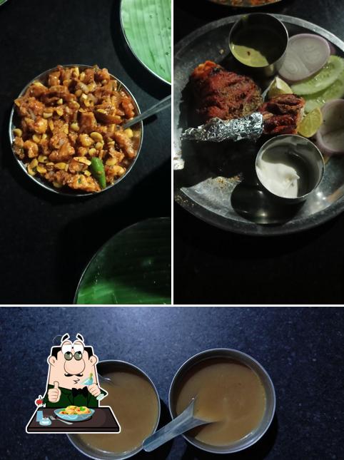 Food at Sowmi Punjabi