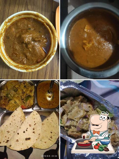 Chicken curry at Ghaziabad Garam masala restaurant