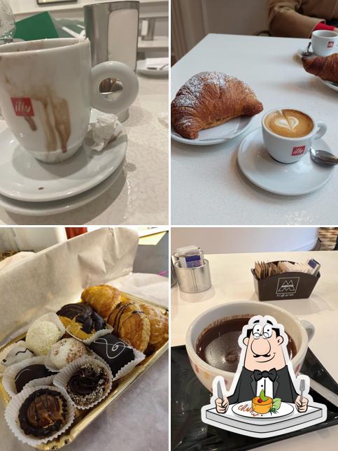 Platti al Bar Pasticceria Tabaccheria Masseroni