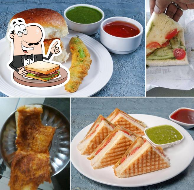 Grilled cheese sandwich at Jay Bhavani Vadapav