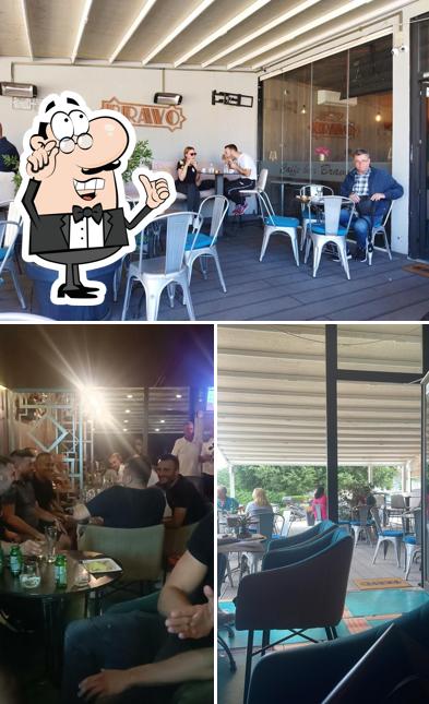 Gli interni di Caffe Bar Bravo