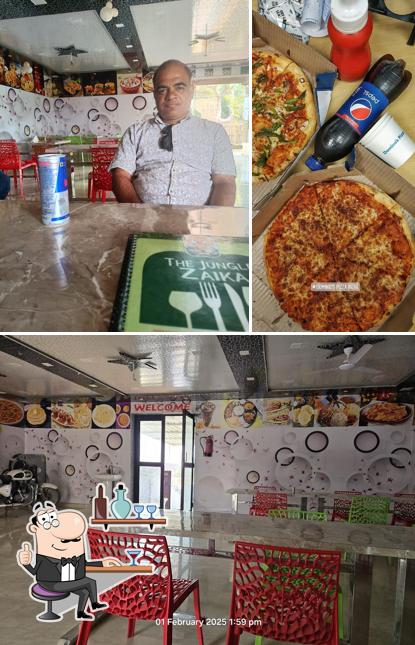 The picture of The Jungle Zaika restaurant’s interior and pizza