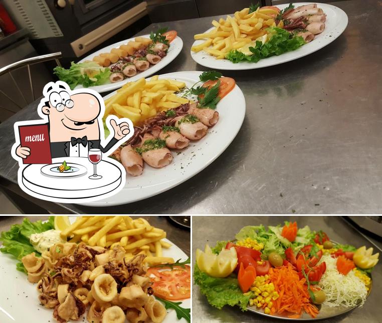 Platti al Pizzeria Soca 202