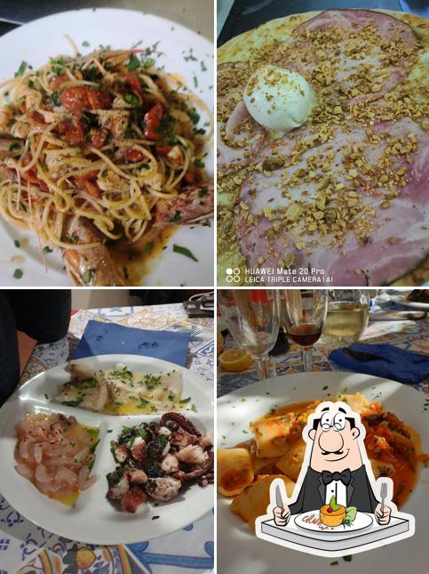 Platti al Pizzeria A Casa D'Amici