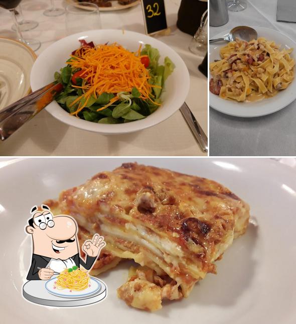 Spaghetti alla carbonara al Albergo - Trattoria "Al Centro"