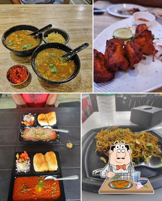 Chicken wings at BEBO 90FT FINE DINE