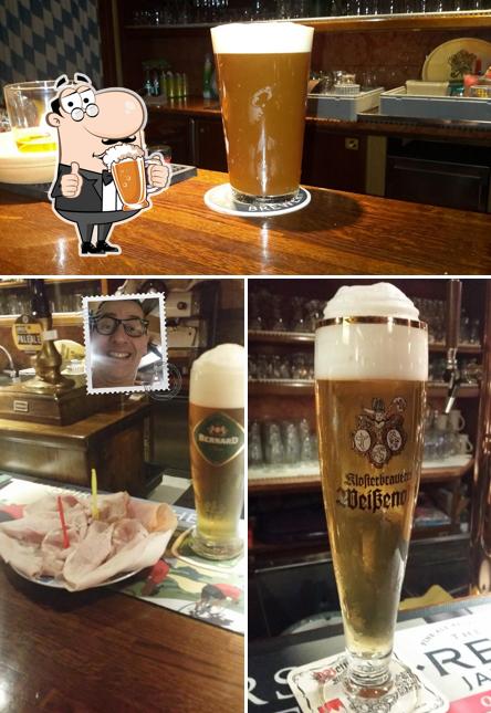 Vecchio Arzere Birreria serve un'ampia varietà di birre