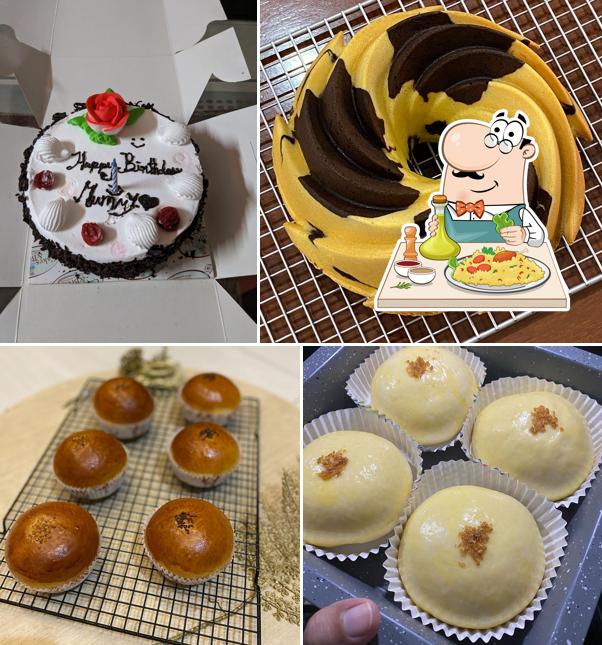 Food at Cakes & Breads