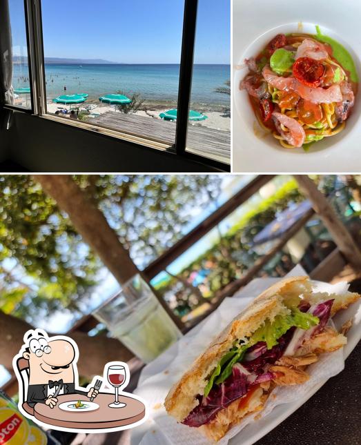 La cibo e interni del ristorante