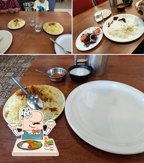 Food at MOOSA’S BIRIYANI HOUSE
