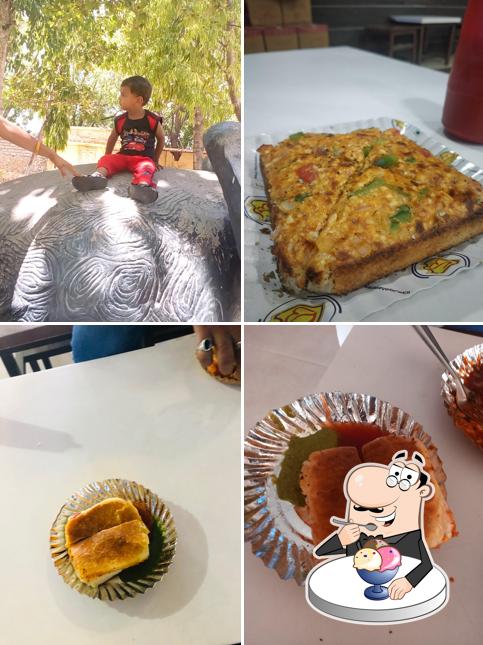 Jay Bhavani Vada Pav