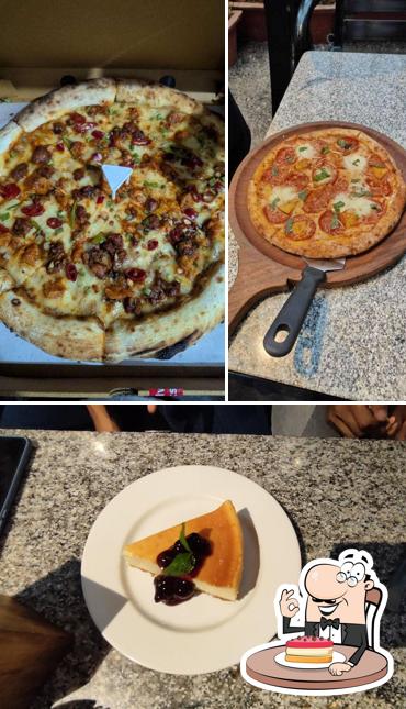 Cheesecake at Tesorio: The Sourdough Pizza Kitchen