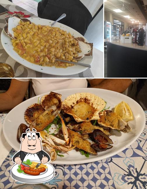 Tra le diverse cose da Hotel & Bar I Pini si possono trovare la cibo e esterno