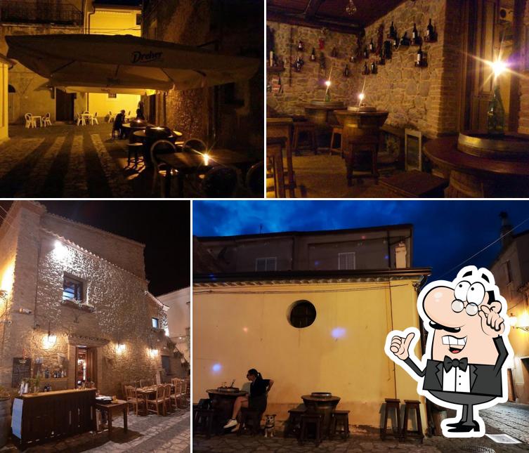 Gli interni di A Cantina