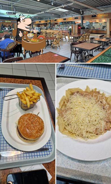 Food Plaza
