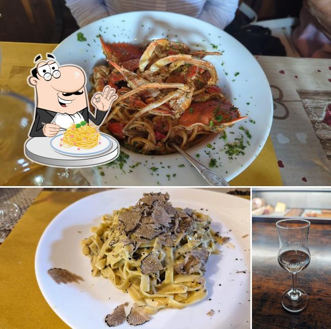 Spaghetti alla carbonara al Trattoria La Grotta